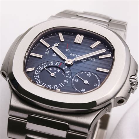 This Is What Makes The Patek 5712 Special .